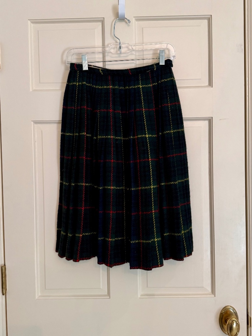Vintage Harburt Wool Tartan Plaid Pleated Skirt 25” Waist Dark Green Red